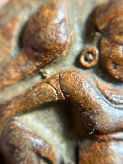  ท่านท้าวกุเวร หลัง พระนางเทวีลักษมี กรุวัดจันเสน ทวารวดี เนื้อดิน รูปที่ 12