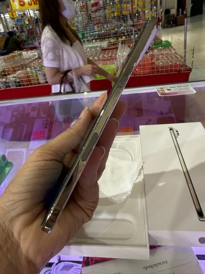 17Air256gb ทอง กย69 รูปที่ 4