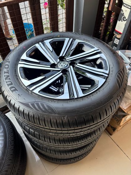 ล้อ Toyota yaris ativ Dunlop enasave ec350 195-60-16 y5225(ปิายแดง)