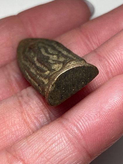 พระลีลาเนื้อทองเหลือง รูปที่ 5