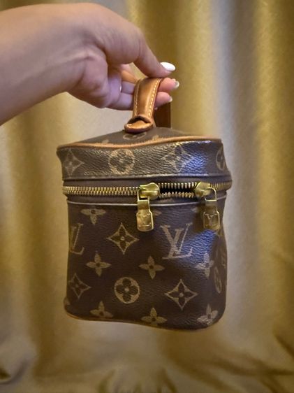 กระเป๋าหลุยส์ รูปที่ 2
