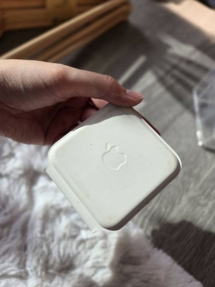 แท่นชาร์จ