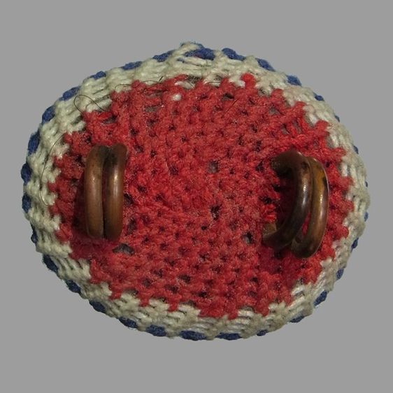 เบี้ยแก้ หลวงปู่เจือ วัดกลางบางแก้ว ถักดิ้นธงชาติ รูปที่ 3