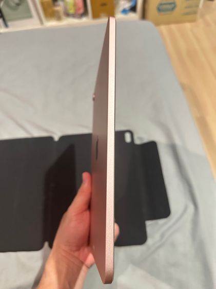 ขาย ipad air 4 wifi 256 สี rose gold. สภาพไร้รอย ใช้งาน ได้ดี รูปที่ 2