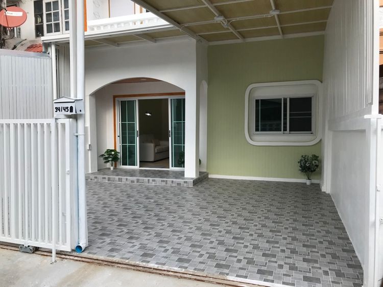 อื่นๆ สร้างเสร็จก่อน 2010 มีบางส่วน บ้านทาวน์เฮ้าส์ รูปที่ 3