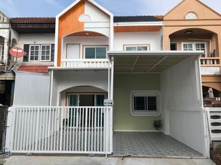 บ้านทาวน์เฮ้าส์