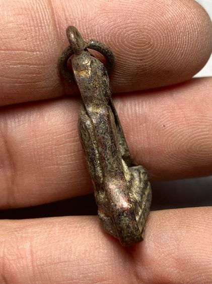 พระเลี่ยมเก่า รูปที่ 4