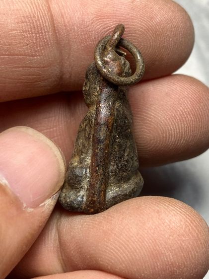 พ่อเงินเลี่ยมเก่า รูปที่ 3