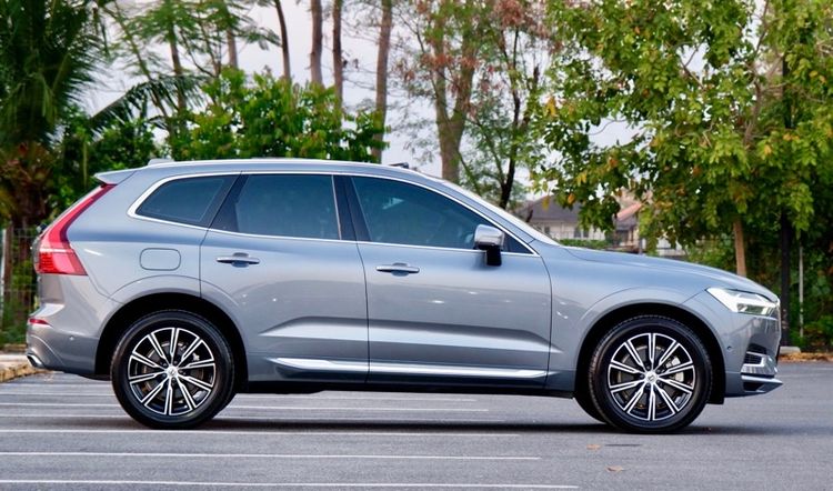 Volvo XC60 2020 2.0 T8 Inscription 4WD Sedan ปลั๊กอินไฮบริด (PHEV) ไม่ติดแก๊ส เกียร์อัตโนมัติ เทา รูปที่ 4