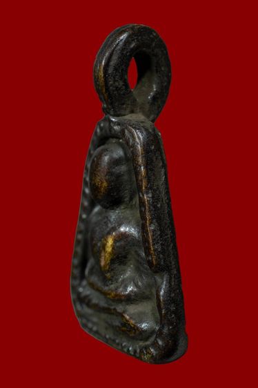 หลวงพ่อเงินจอบใหญ่ รูปที่ 3