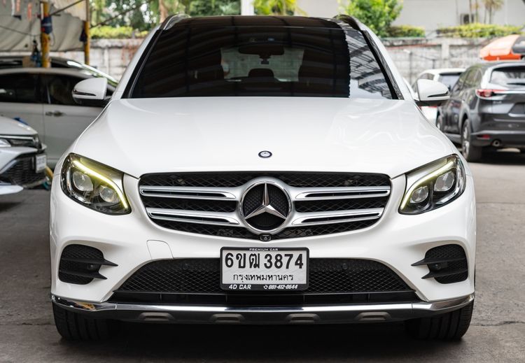 รถ Mercedes-Benz GLC-Class GLC250d สี ขาว
