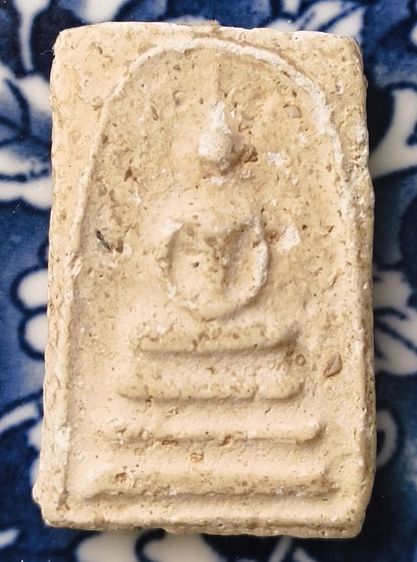 พระสมเด็จพิมพ์ใหญ่วัดระฆังเนื้อเก่าแห้งสวยค่ะ(21) รูปที่ 7