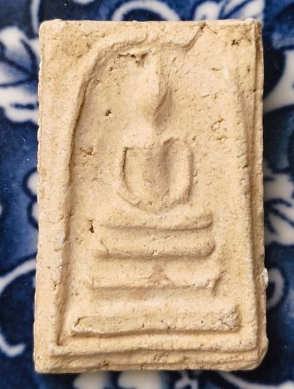 พระสมเด็จพิมพ์ใหญ่วัดระฆังเนื้อเก่าแห้งสวยค่ะ(22) รูปที่ 3