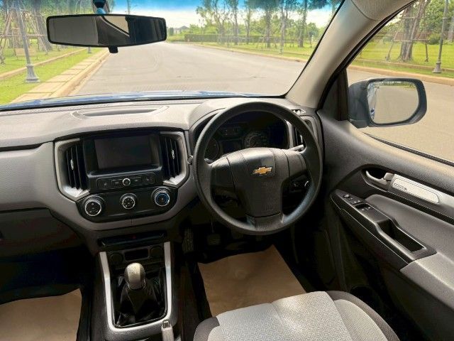 Chevrolet Colorado 2020 2.5 LT Pickup ดีเซล ไม่ติดแก๊ส เกียร์ธรรมดา น้ำเงิน รูปที่ 2