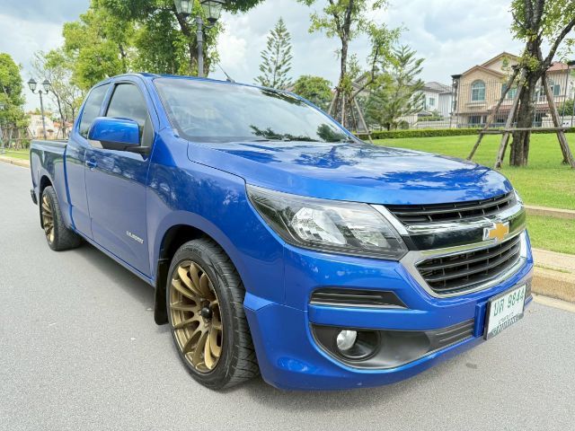 รถ Chevrolet Colorado 2.5 LT สี น้ำเงิน