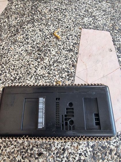 Marshall Emberton II เป็นลำโพงบลูทูธพกพา รูปที่ 9