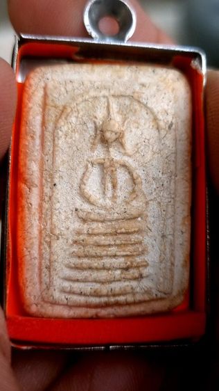 สมเด็จ6ชั้นอกตัน