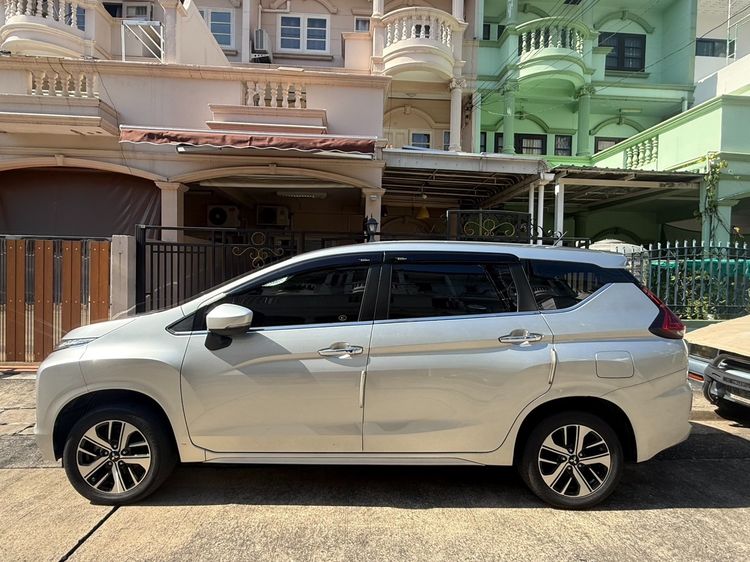 Mitsubishi Xpander 2019 1.5 GT Utility-car เบนซิน ไม่ติดแก๊ส เกียร์อัตโนมัติ เทา รูปที่ 4