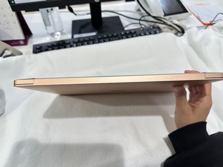 MacBook Air 13 Retina 2019 i5 RAM 8GB  แบตดี  ครบกล่อง รูปที่ 5
