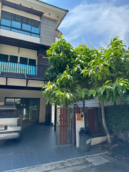 Pruksa ตกแต่งครบ ใช่ บ้านทาวน์โฮม 3 ชั้น  รูปที่ 2