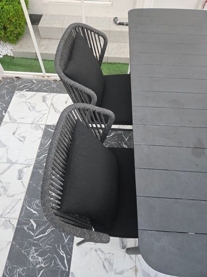 ลดเกินครึ่ง เซ็ตโต๊ะสนามแบรนด์หรู Talyn  รูปที่ 5