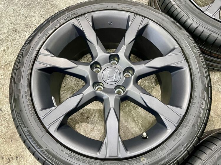 แม็ก HONDA CIVIC EHEV RS TOP ขอบ 18” ถอดป้ายแดง ยาง TOYO 235-45R18 ปี 23 เบิกใหม่ใส่ลงพื้น 100โล สีเส้นยังอยู่ครบ รูปที่ 8