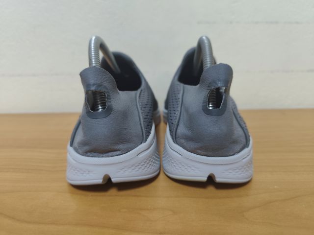 SKECHERS Gowalk 41.0 26.0 แท้ มือสอง รูปที่ 6