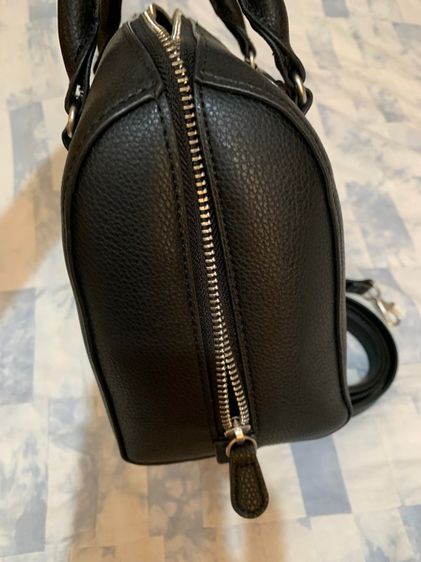 Uniqlo กระเป๋า รูปที่ 4