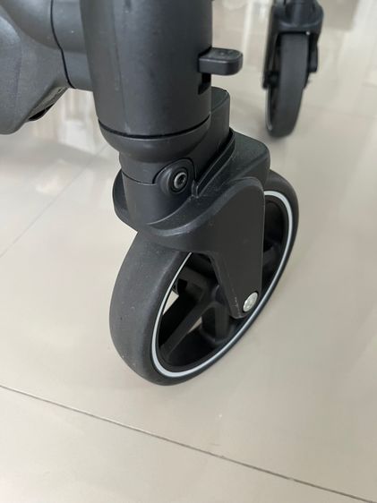 รถเข็นเด็กพับเก็บได้ รูปที่ 6