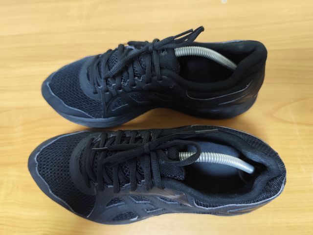 ASICS Tripble black 44.0 28.0 แท้ มือสอง รูปที่ 12