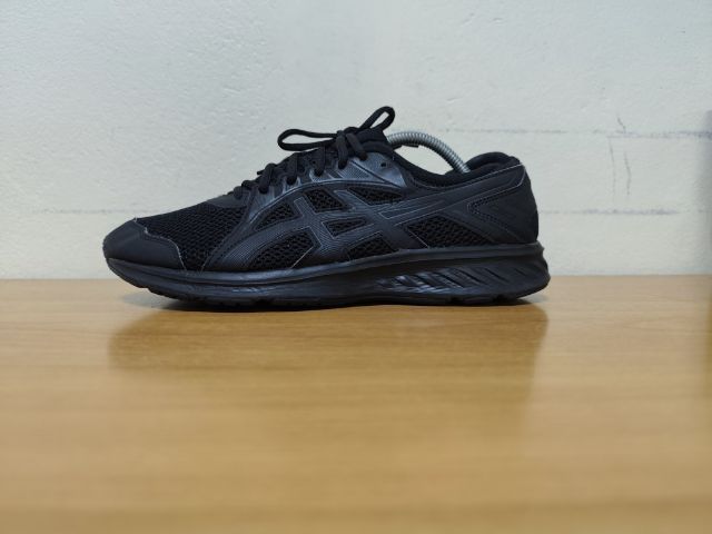 ASICS Tripble black 44.0 28.0 แท้ มือสอง รูปที่ 4