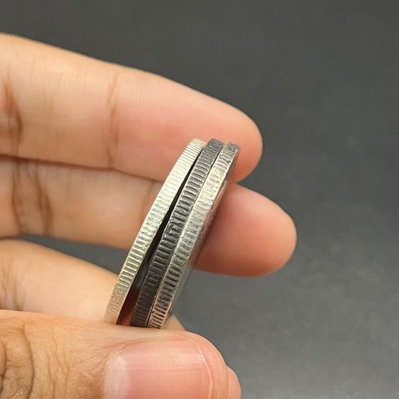 เหมา 3 เหรียญ เหรียญรัชกาลที่5 3300 บาท รูปที่ 4