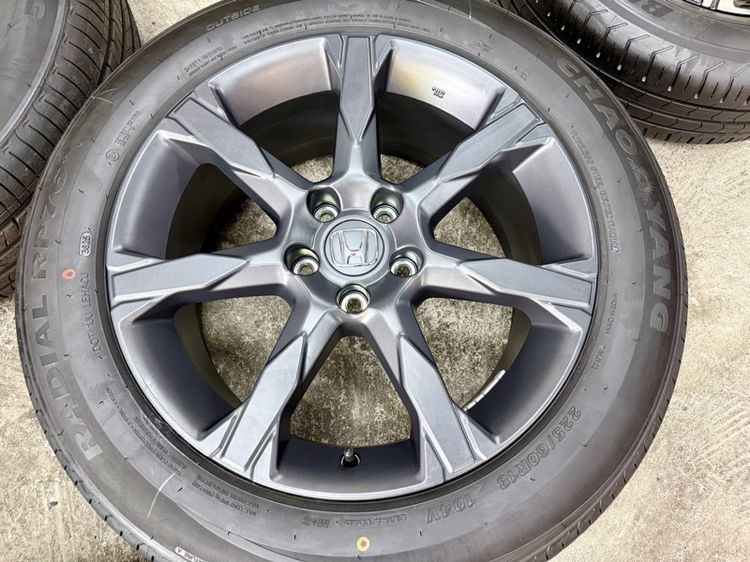 แม็ก HONDA ใส่ CRV ขอบ 18” ถอดป้ายแดง ยาง CHAO YANG 225-60R18 ปี 25 ตุ่มหน้ายางยังอยู่ครบ รูปที่ 6