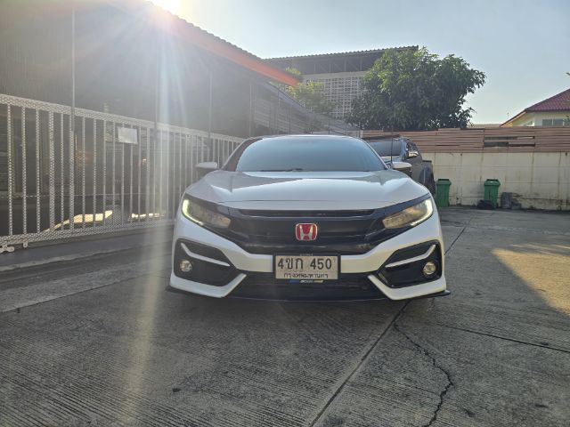 Honda Civic 2016 1.5 Turbo RS เบนซิน ไม่ติดแก๊ส เกียร์อัตโนมัติ ขาว รูปที่ 2