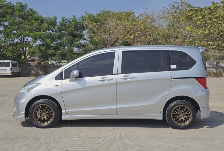 Honda Freed 2013 1.5 EL Utility-car เบนซิน ไม่ติดแก๊ส เกียร์อัตโนมัติ เทา รูปที่ 3