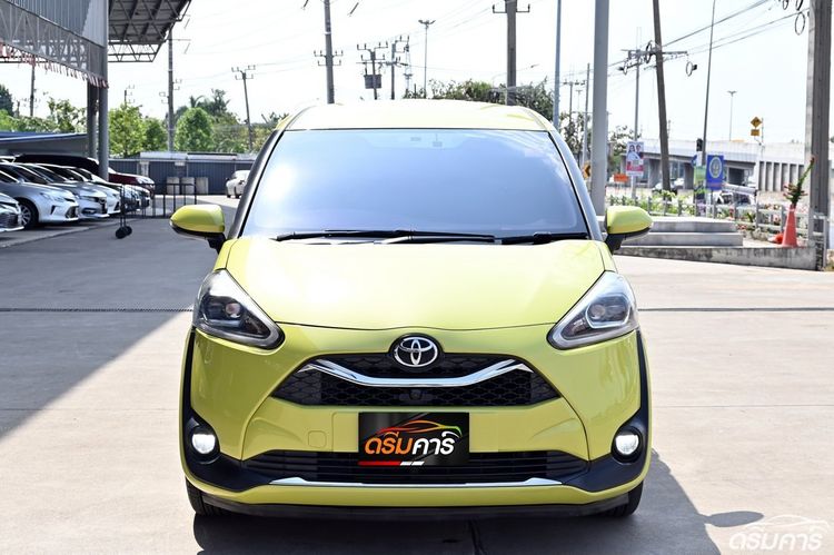 Toyota Sienta 2019 1.5 V Utility-car เบนซิน ไม่ติดแก๊ส เกียร์อัตโนมัติ เขียว รูปที่ 2