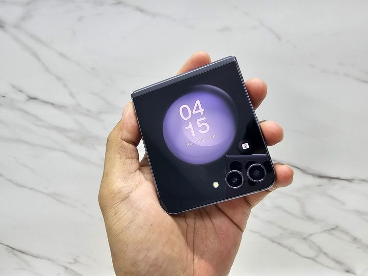 ขาย Samsung Z Flip5 สีดำ มือสอง รูปที่ 6