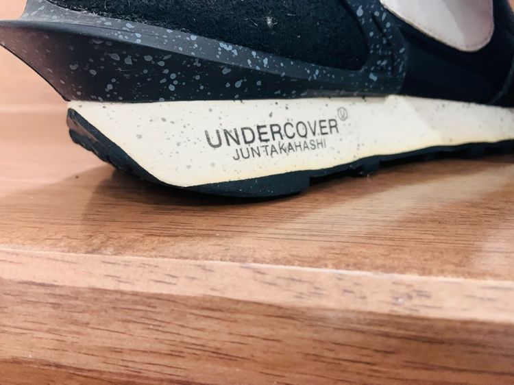 รองเท้า NIKE X UNDERCOVER แท้ 💯 เบอร์ EU 40 cm 25 คนเท้า 24.5-25.5 cm ใส่ได้ครับ สภาพดีมาก พื้นเต็ม ทรงสวย หายากน่าสะลมครับ รูปที่ 4
