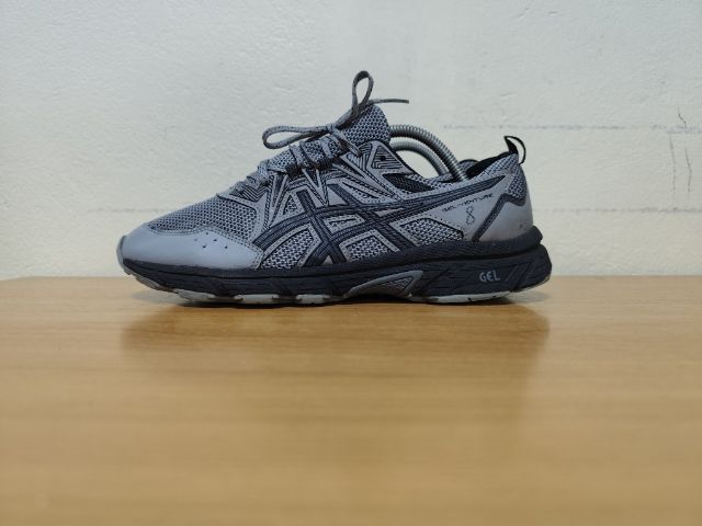 ASICS 42.5 27.0 แท้ มือสอง รูปที่ 4