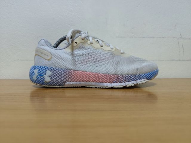 Under Armour 43.0 27.5 แท้ มือสอง