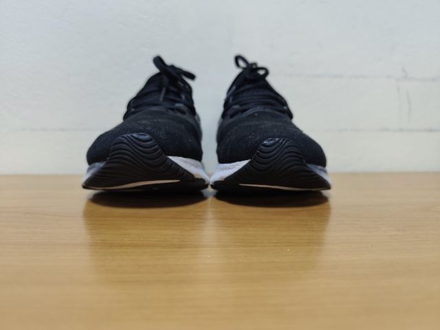 ASICS Nimbus23 42.0 26.5 แท้ มือสอง รูปที่ 6