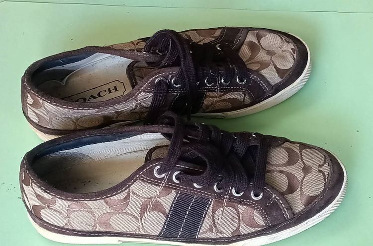 รองเท้าผ้าใบ COACH ผู้ชาย แบบผูกเชือก ของแท้ มือสอง เบอร์ 8 รูปที่ 2