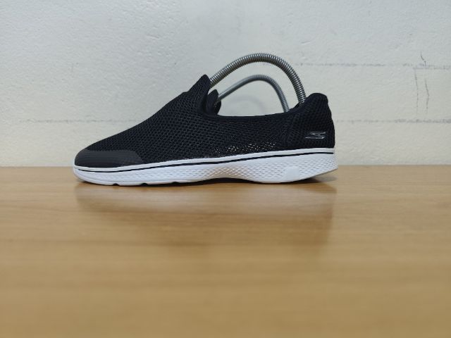SKECHERS SlipOn 41.0 26.0 แท้ มือสอง รูปที่ 12