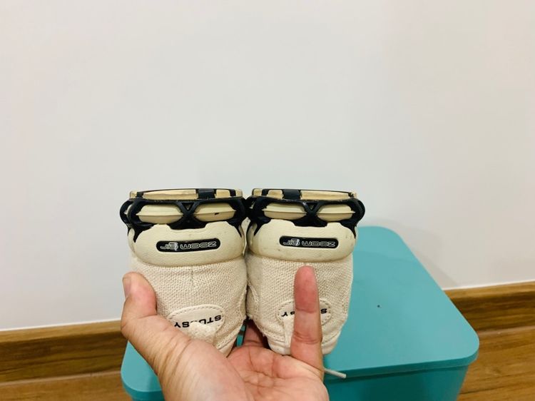 รองเท้า NIKE X STUSSY เบอร์ EU 38 cm 24 คนเท้า 23.5-24.5 cm ใส่ได้ครับ สภาพดีมาก พื้นเต็ม กล่องครบ ทรงสวย หายากน่าสะลมครับ รูปที่ 7