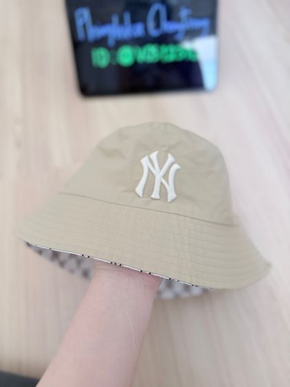 MLB Monogram Bucket Hat New York Yankees 🤍