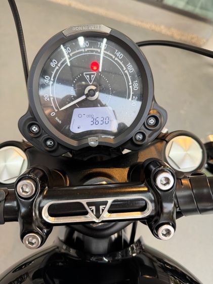 Triumph bobberblack y21จด22 ไมล์3พัน รูปที่ 15