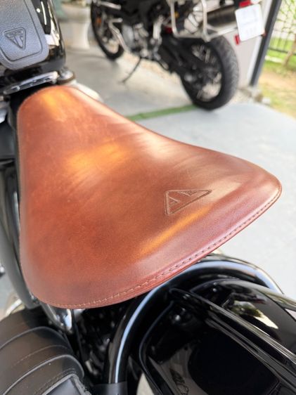 Triumph bobberblack y21จด22 ไมล์3พัน รูปที่ 14
