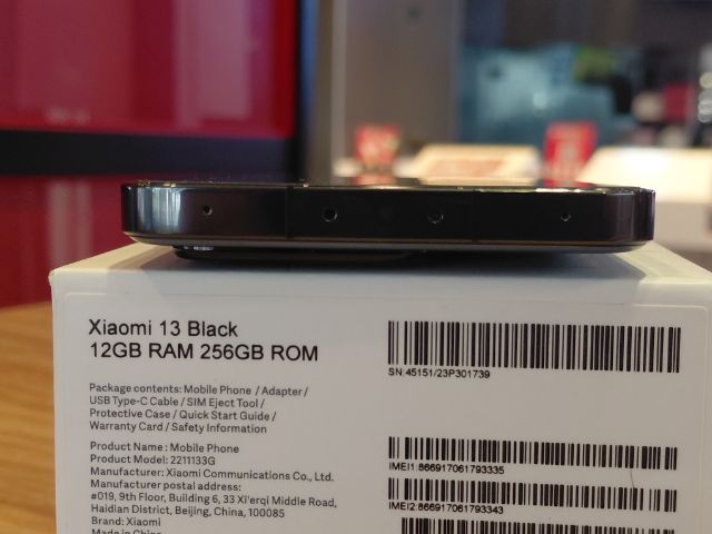 ขาย Xiaomi 13 สภาพดี อุปกรณ์ครบกล่อง รูปที่ 7