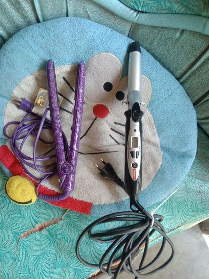 ขายเป็นคู่ไม่แยกที่รีดผมม้วนผมใช้งานได้ปกติ