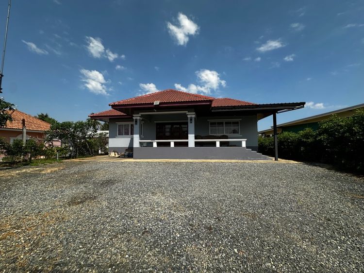 มีบางส่วน สร้างเสร็จก่อน 2010 ใช่ ขายบ้านพร้อมที่ดิน 1งาน 70ตารางวา รูปที่ 3